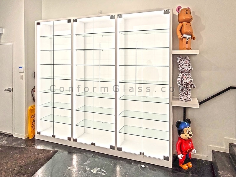 Retail Cabinets with Glass Doors