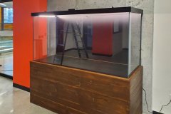custom-lockable-glass-display