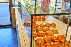 pastry-glass-display