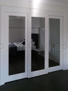 sliding door with grey mirror