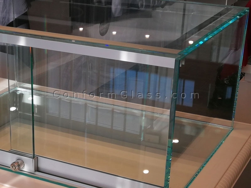 Glass Showcase with Sliding Door