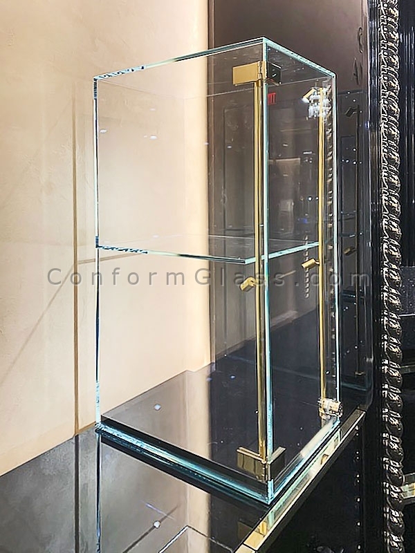 custom-glass-display-cabinet