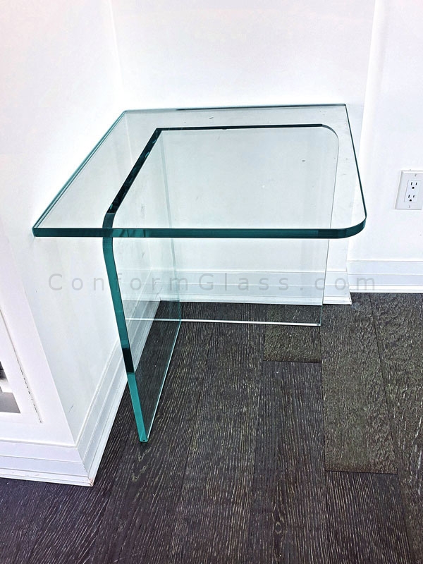 Corner-all-glass-table
