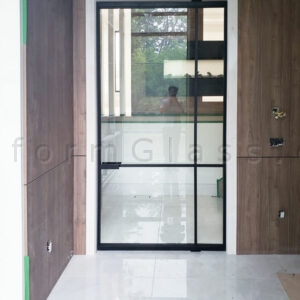 Interior-steel-pivot-door